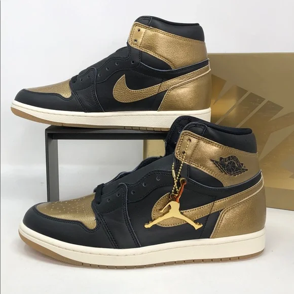 Nike Air Jordan 1 Retro High OG Black Metallic Gold D5485-071 - Size 10